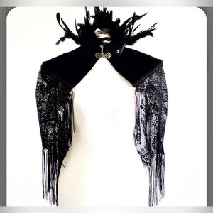 Dolls kill Dark in Love Zylphia velvet lace feather fringe shrug NWT goth